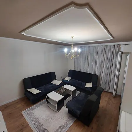 Distrikt Apartamento *